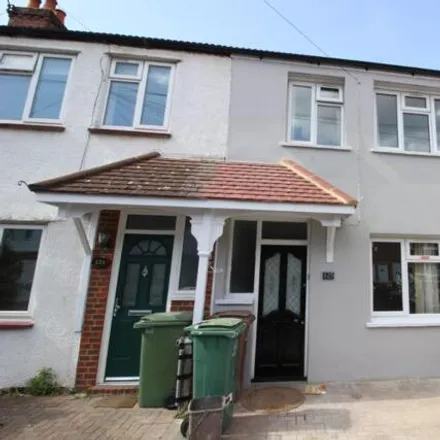 Rent this 3 bed house on 121 Washington Road in London, KT4 8JH