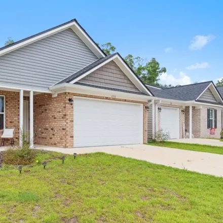 Buy this 3 bed house on 6204 Jordans Pass Drive in Norfleet, Leon County
