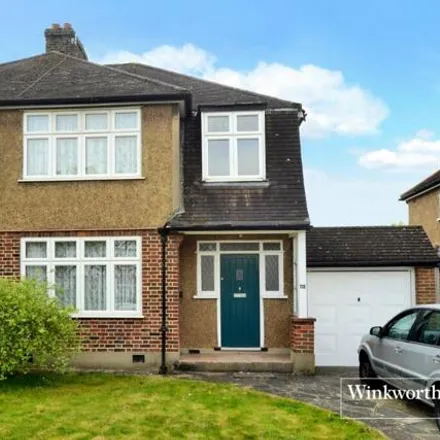 Buy this 3 bed duplex on Oaks Avenue in London, KT4 8XF