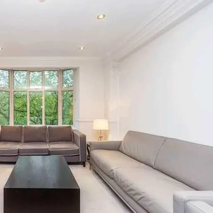 Rent this 5 bed apartment on Beverly House in 133 Park Road, London