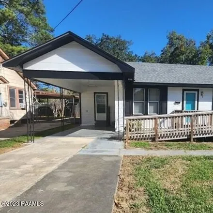 Buy this 3 bed house on 246 Pine Avenue in Opelousas, LA 70570
