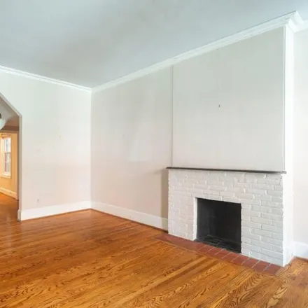 Image 2 - 2038 Pine Street, Philadelphia, PA 19110, USA - Townhouse for sale