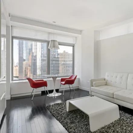 Rent this 1 bed apartment on 90 West Street in New York, NY 10006