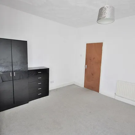 Image 1 - Pendennis Street, Liverpool, L6 5AG, United Kingdom - Apartment for rent