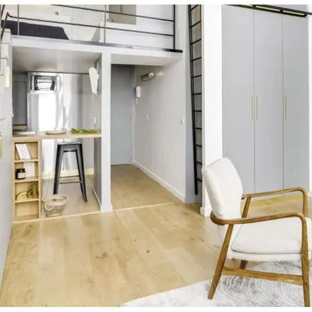 Rent this 2 bed apartment on 23 Rue des Blancs-Manteaux in 75004 Paris, France