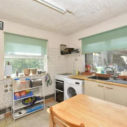 Buy this 3 bed house on Green Lane in Waterlooville, N/a
