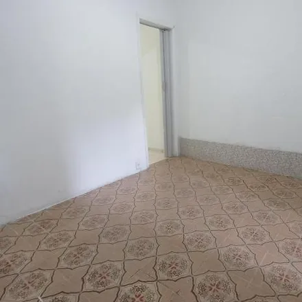 Rent this 1 bed house on Rua Julia Vieira Sardinha in Bairro da Mina, Nilópolis - RJ
