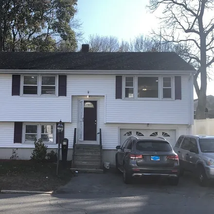Image 1 - 66 Harrison Ave, Woburn MA 01801 - House for rent