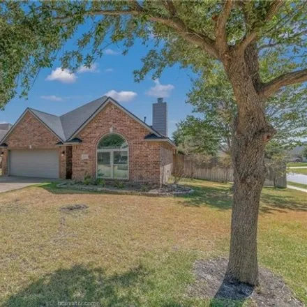 Buy this 3 bed house on 4000 Reatta Lane in College Station, TX 77845