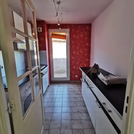 Rent this 3 bed apartment on 2 Cour del Riu in 34790 Montpellier, France