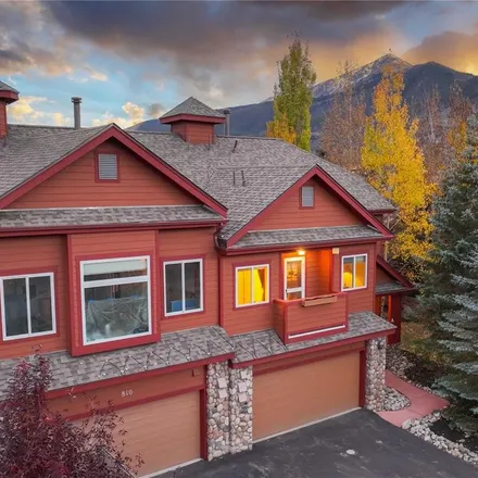 Buy this 3 bed townhouse on Lakepoint Court in Frisco, CO 80443