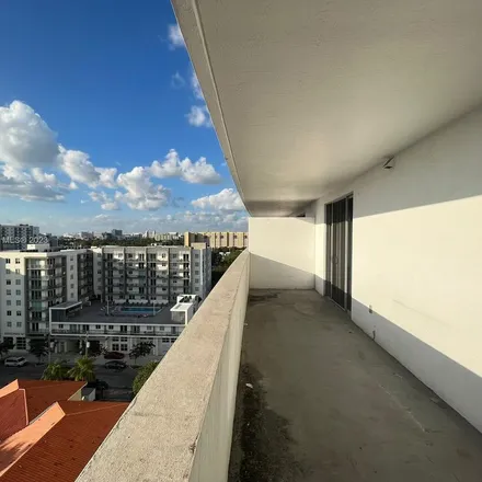 Image 5 - 29 Northwest 6th Avenue, Miami, FL 33128, USA - Apartment for rent