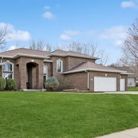 Buy this 5 bed house on 614 Highland Park Avenue in Coralville, IA 52241