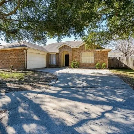 Rent this 4 bed house on Gravenhurst Lane in Harris County, TX 77377