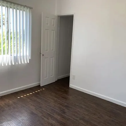 Image 8 - 1390 South Wilton Place, Los Angeles, CA 90019, USA - Apartment for rent