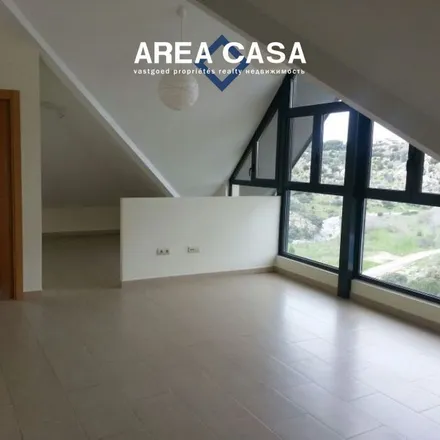 Image 3 - Plaza del Caño, 28251 Torrelodones, Spain - Apartment for rent
