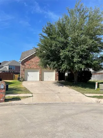 Buy this 5 bed house on 15704 Ringdove Court in Fort Worth, TX 76262