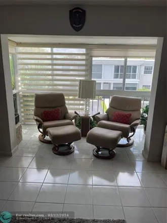 Image 9 - 5571 Bay Club Drive, Fort Lauderdale, FL 33308, USA - Condo for sale