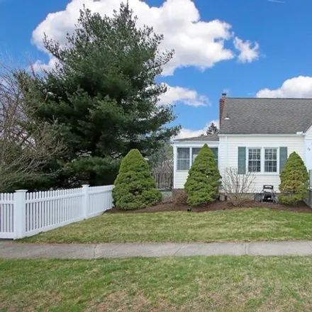Buy this 3 bed house on 28 Bayard Avenue in Millbrook, North Haven