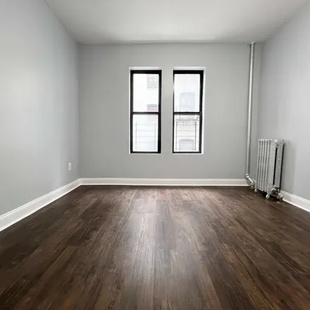 Rent this 3 bed apartment on 511 West 143rd Street in New York, NY 10031