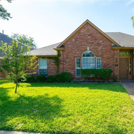 Rent this 4 bed house on 4312 Echomont Lane in Plano, TX 75093