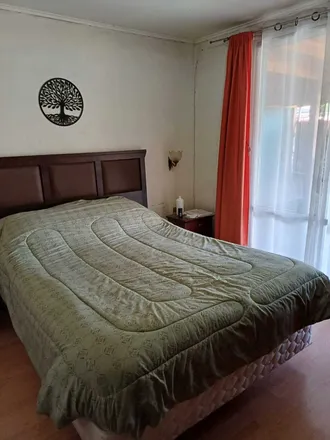 Buy this 5 bed house on Pasaje Los Vilos 254 in 801 2117 Provincia de Maipo, Chile