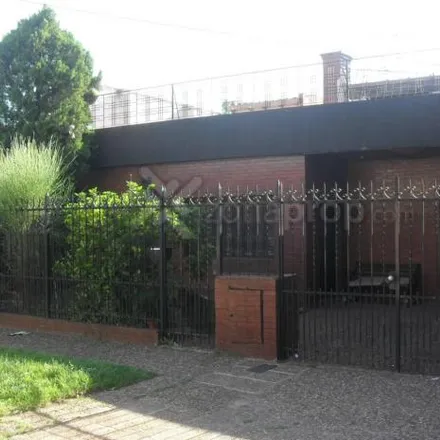 Image 2 - Caupolicán 1403, Partido de La Matanza, 1754 Ramos Mejía, Argentina - House for sale