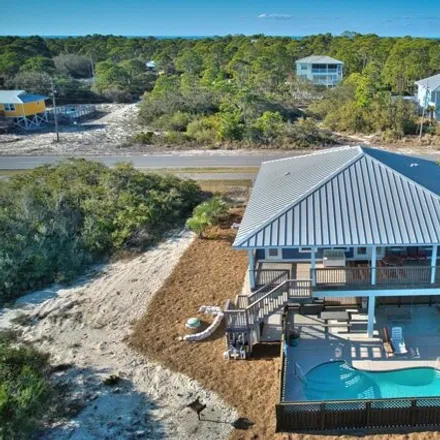 Image 2 - Go Fish, 1024 West Gulf Beach Drive, Franklin County, FL 32328, USA - House for sale