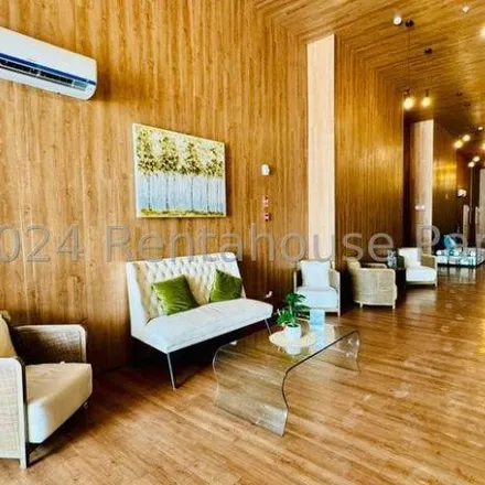 Rent this 3 bed apartment on Avenida 4ta C Sur A in Villa Lilla, 0816