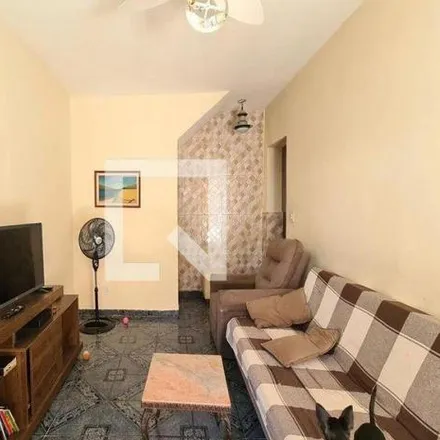 Rent this 2 bed apartment on Rua Vinte e Um de Abril in Quintino Bocaiúva, Zona Norte do Rio de Janeiro - RJ