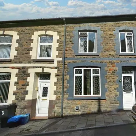 Buy this 3 bed townhouse on Coronation Place in Aberfan, CF48 4QW