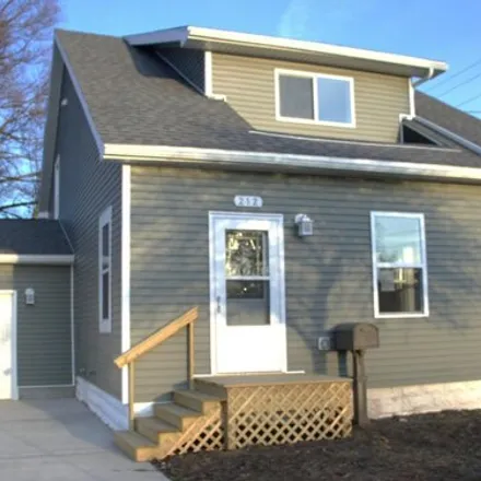 Buy this 4 bed house on 387 West Congress Street in Sturgis, MI 49091