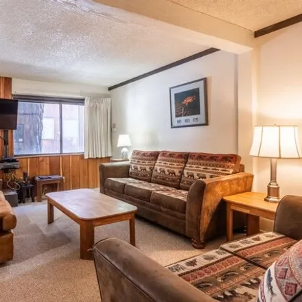 Buy this 1 bed condo on Mammoth Ski & Racquet in 248 Mammoth Slopes Drive, Mammoth Lakes