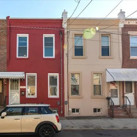 Rent this 3 bed house on 3195 Almond Street in Philadelphia, PA 19134
