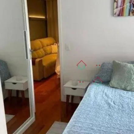 Buy this 3 bed apartment on Rua José Thimóteo da Silva in Padroeira, Osasco - SP