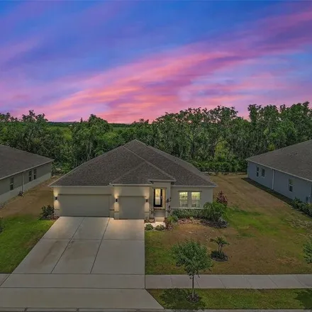 Buy this 3 bed house on 1616 Marsh Pointe Drive in Clermont, FL 34755