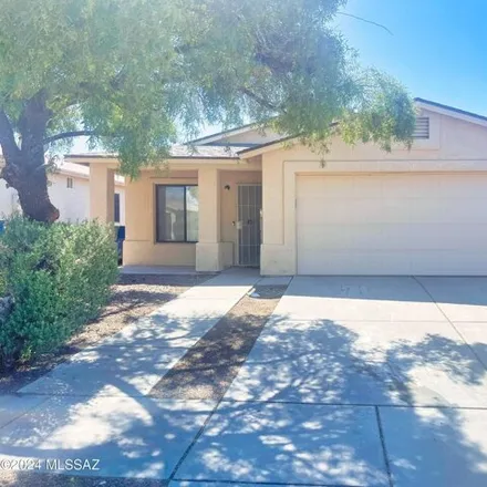 Rent this 3 bed house on 3060 East Calle Rabida in Tucson, AZ 85706