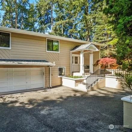 Buy this 4 bed house on 1062 207th Avenue Northeast in Sammamish, WA 98074