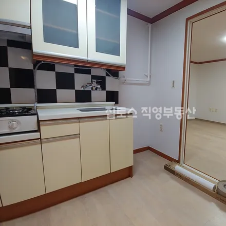 Image 6 - 서울특별시 강남구 대치동 958-23 - Apartment for rent