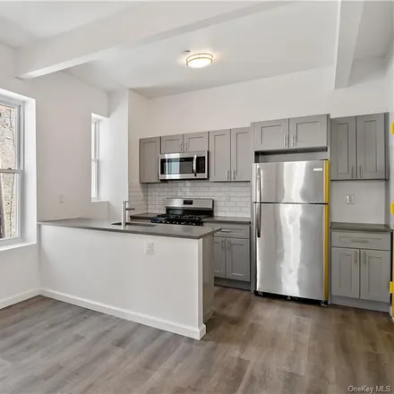 Image 2 - 1045 Morris Avenue, New York, NY 10456, USA - Apartment for rent