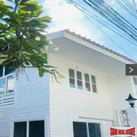 Image 2 - unnamed road, Vadhana District, Bangkok 10110, Thailand - House for sale