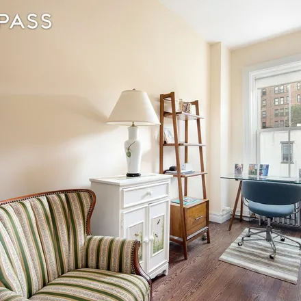 Rent this 1 bed apartment on 10 West 95th Street in New York, NY 10025