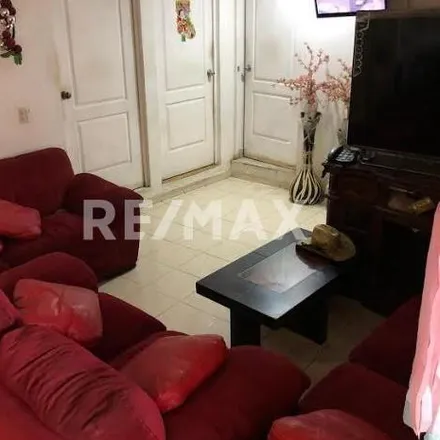 Buy this 6 bed house on Calle Texcoco in 72595 Puebla City, PUE