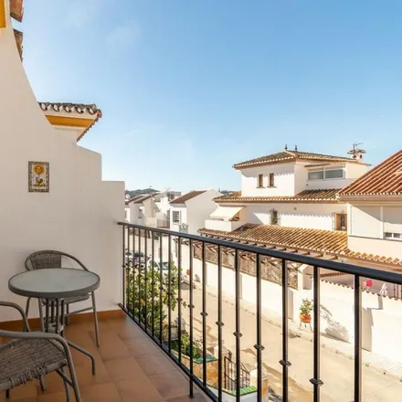 Image 3 - 29640 Fuengirola, Spain - Townhouse for sale