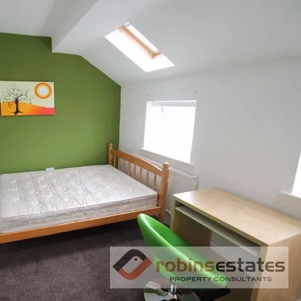 Image 1 - 8 Claypole Road, Nottingham, NG7 6AB, United Kingdom - House for rent