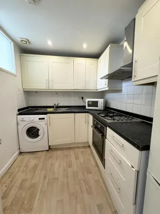 Image 6 - 47 Terrace Road, London, E13 0PP, United Kingdom - Apartment for rent