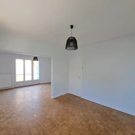 Rent this 4 bed apartment on 1 Square Lucien Leclaire in 10120 Saint-André-les-Vergers, France