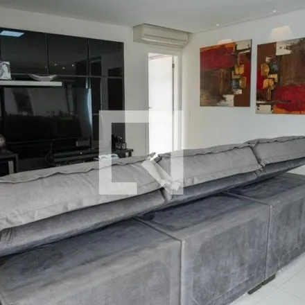 Buy this 4 bed apartment on Edifício Atelier Galeria in Rua Roma 383, Vila Romana