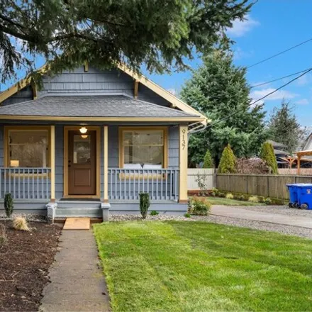 Buy this 2 bed house on 9137 North Ivanhoe Street in Portland, OR 97203