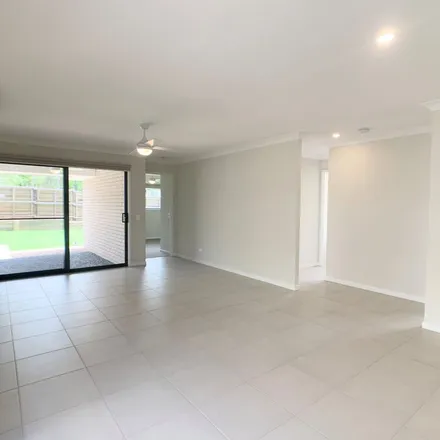 Image 6 - Seidler Street, Logan Reserve QLD 4133, Australia - Apartment for rent